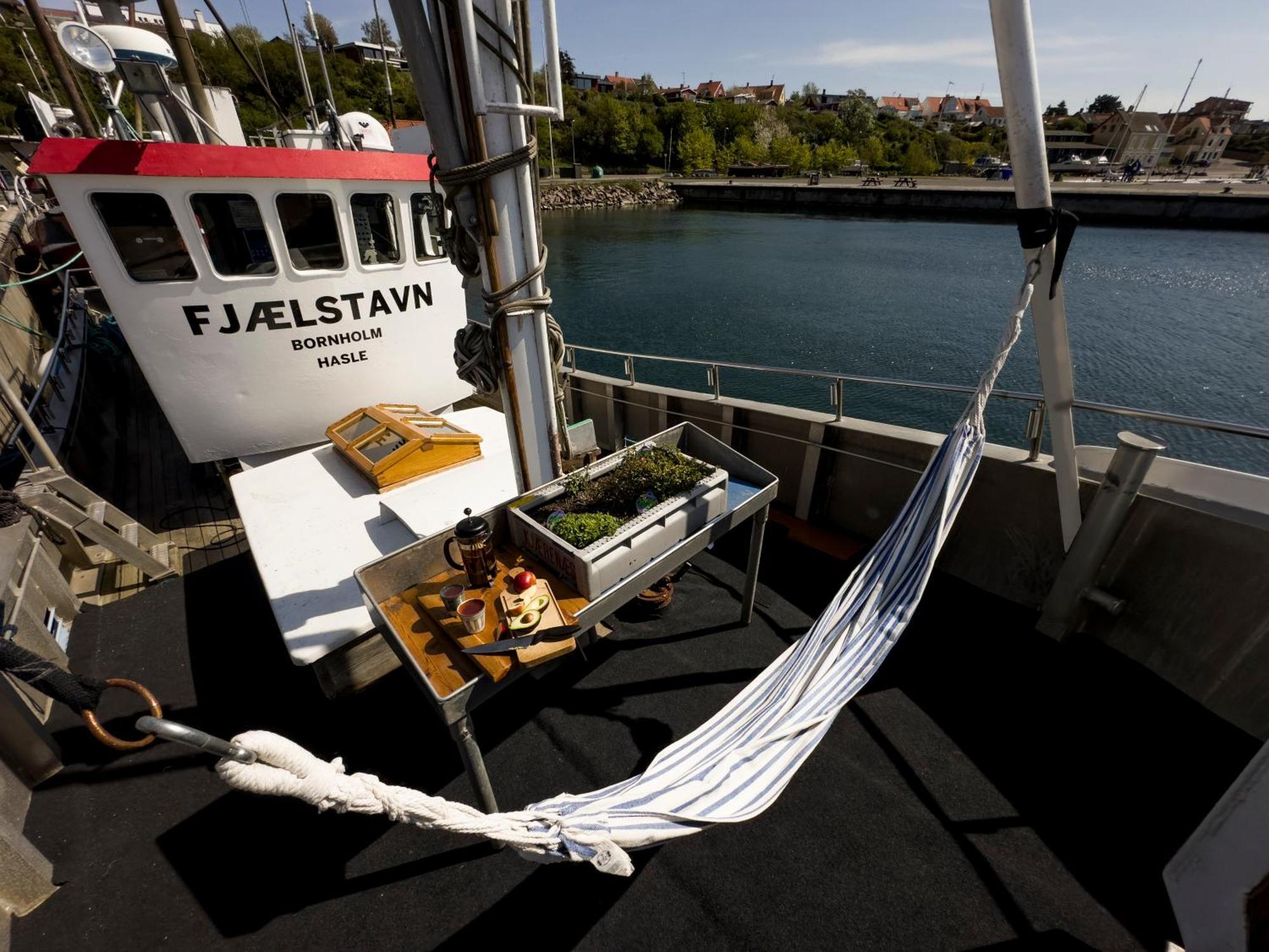 Varra Water - Unique Boat Accomodation - Bornholm - Fjaelstavn Neksø Esterno foto
