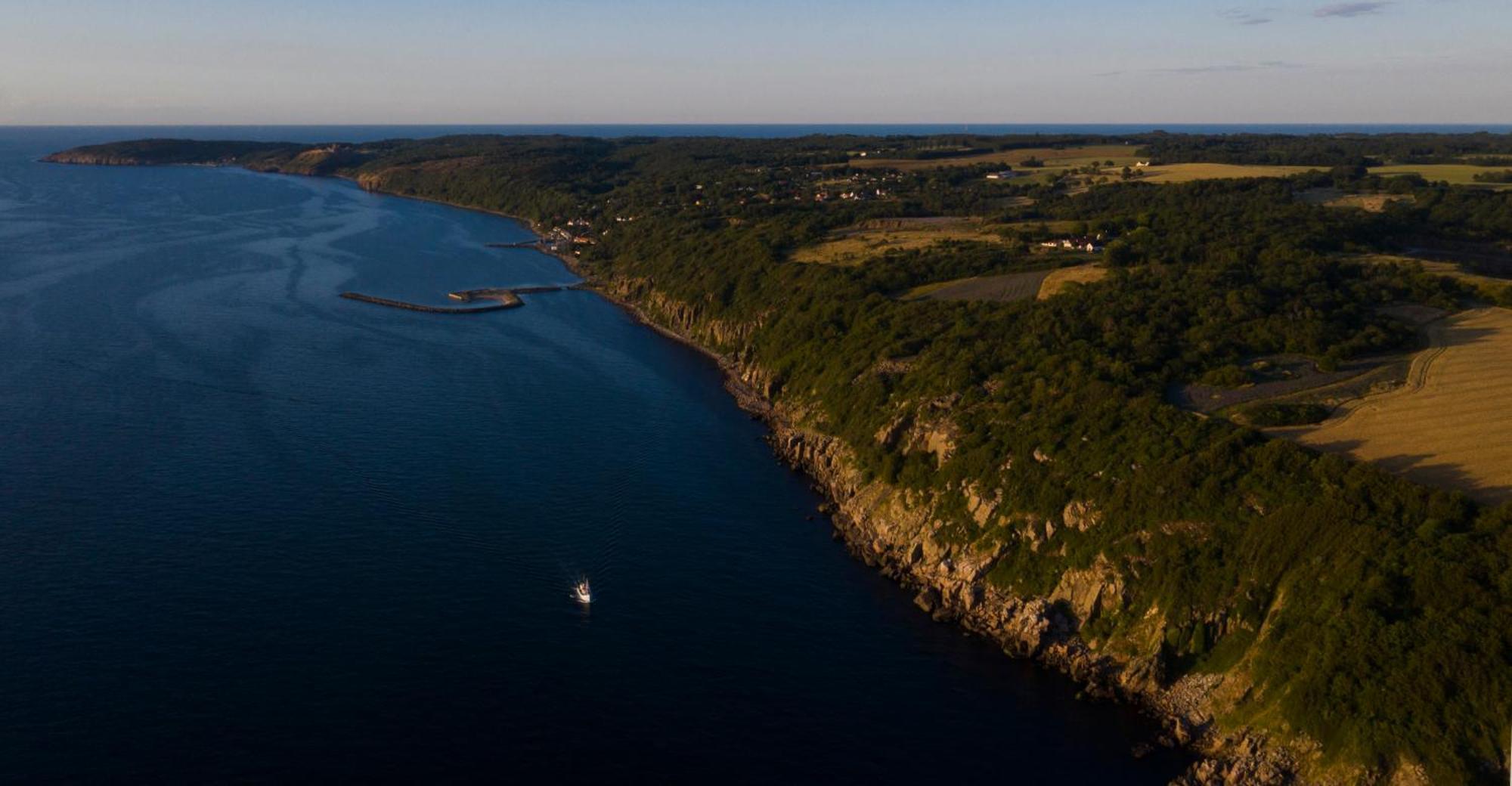 Varra Water - Unique Boat Accomodation - Bornholm - Fjaelstavn Neksø Esterno foto