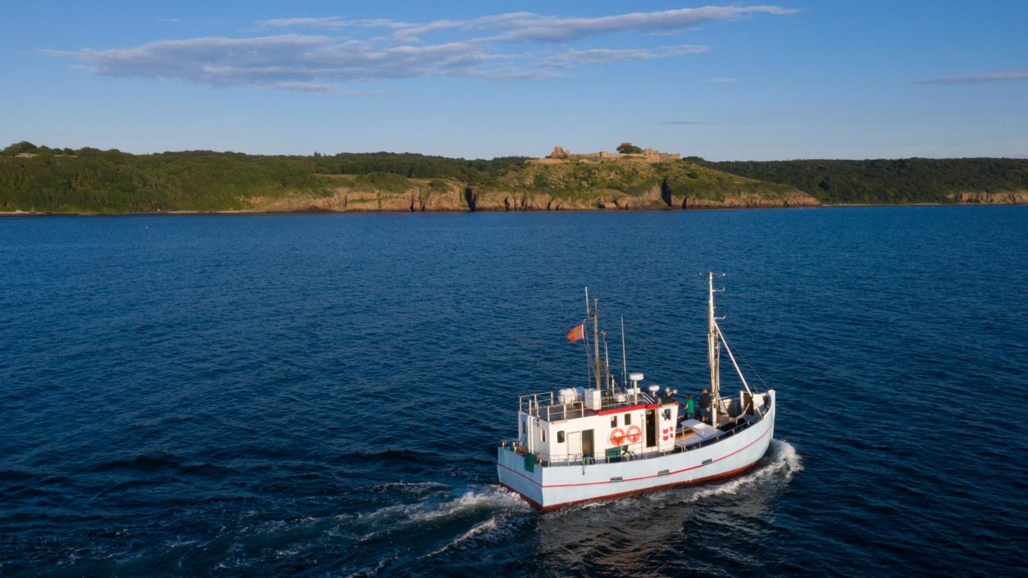 Varra Water - Unique Boat Accomodation - Bornholm - Fjaelstavn Neksø Esterno foto